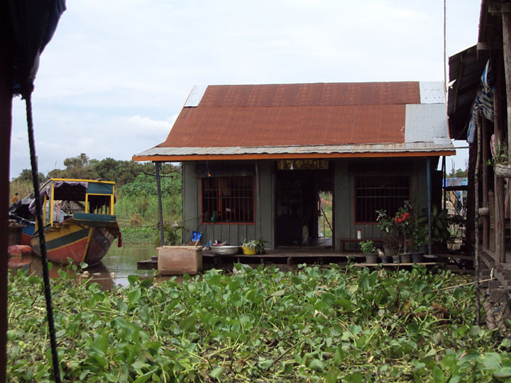 Floating house